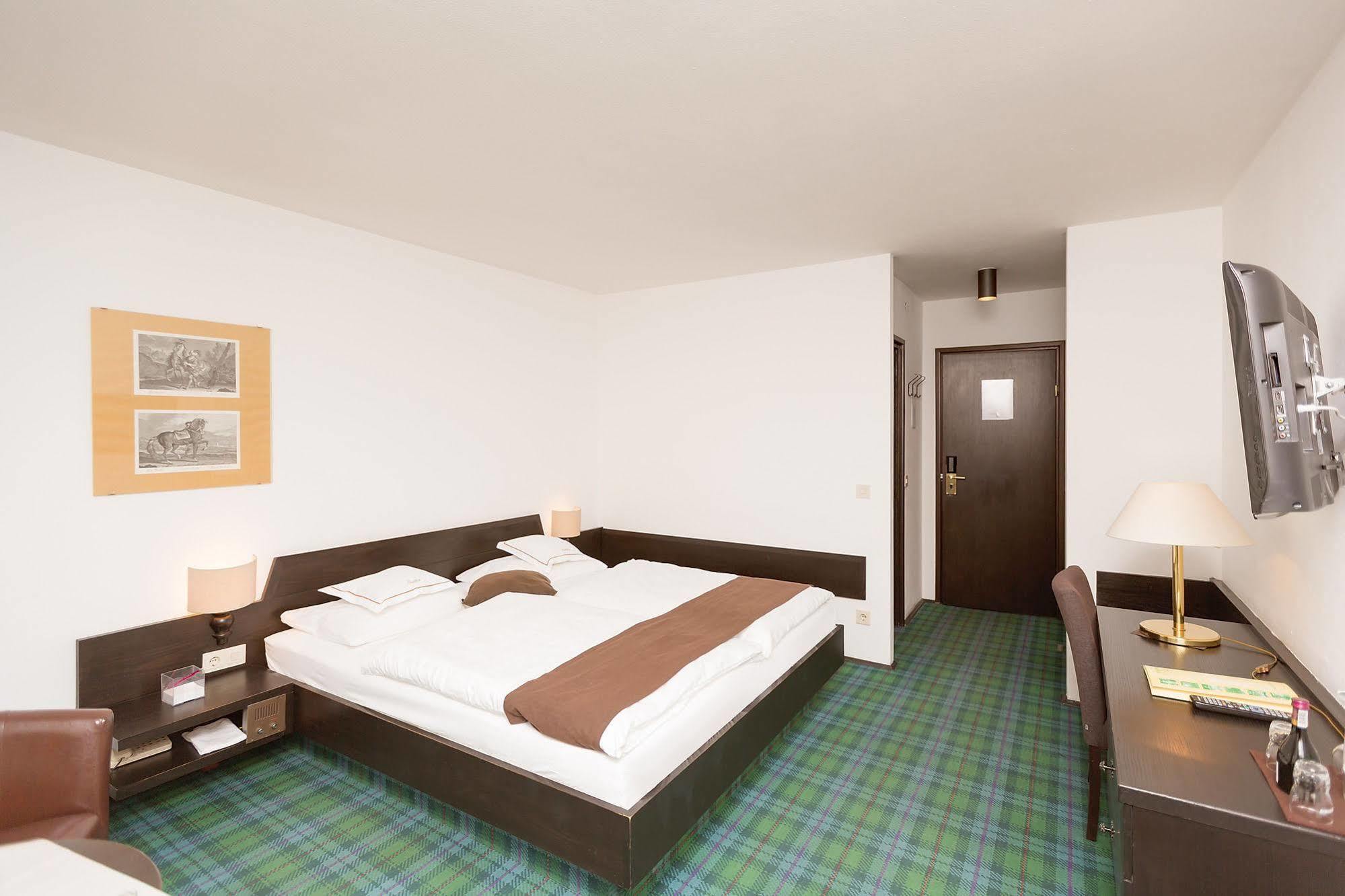 Hotel Alpenhof Postillion Kochel am See Exterior photo